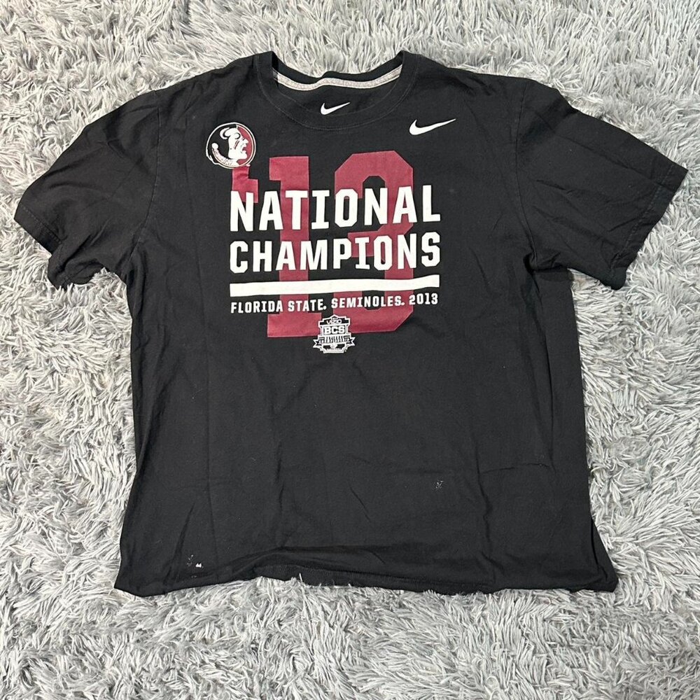 Nike Men's Black T-shirt